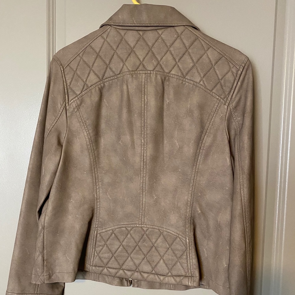 Leather jacket
